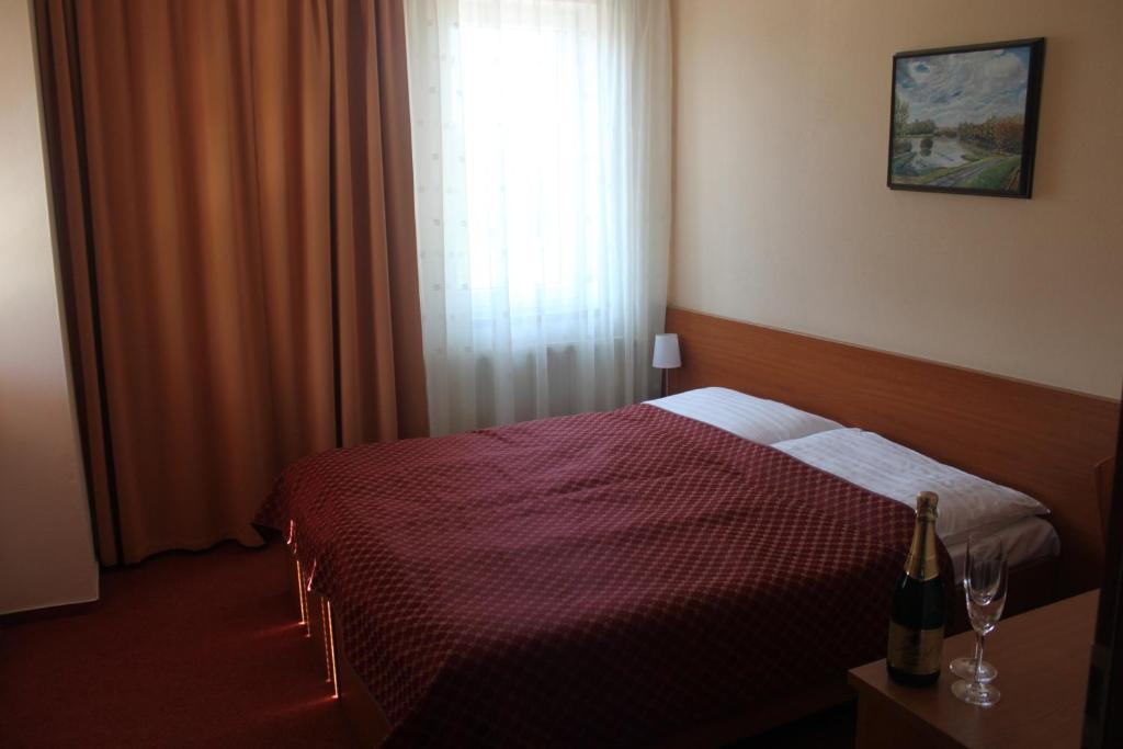 Hotel Dominika Bratislava Habitación foto